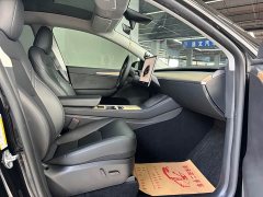 Tesla Model Y Long Range All-Wheel Drive - ფოტო 5