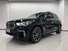 BMW X5 xDrive 30Li Luxury M Sport Package - ფოტო 1
