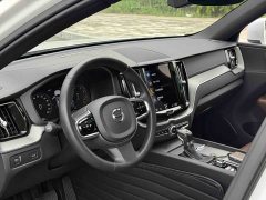 Volvo XC60 T5 AWD Smart Remote Luxury Edition - ფოტო 4