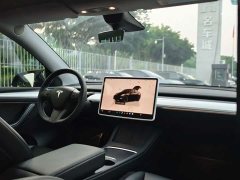 Tesla Model Y Rear-Wheel Drive - ფოტო 12