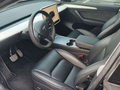 Tesla Model Y Rear-Wheel Drive - ფოტო 8
