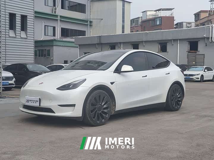 Tesla Model Y High Performance All-Wheel Drive - ავტომობილი ჩინეთიდან
