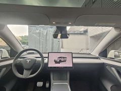 Tesla Model Y High Performance All-Wheel Drive - ფოტო 11