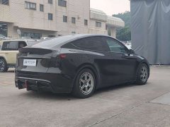 Tesla Model Y Facelift Rear-Wheel Drive - ფოტო 7