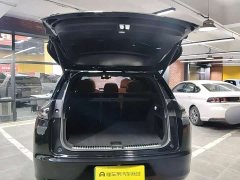 Li Auto L7 Air - ფოტო 19