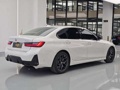 BMW 3 Series 330Li M Sport Night Edition Package - ფოტო 9