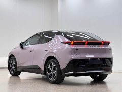 Lynk & Co Geely Lynk & Co 20 530km Rear-wheel Drive Max - ფოტო 4