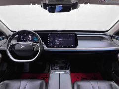 XPeng P7 586E - ფოტო 19