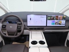 Li Auto Li Xiang MEGA Ultra - ფოტო 20