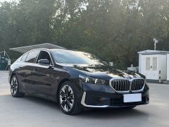 BMW 5 Series 530Li Luxury Edition Premium Package - ფოტო 3