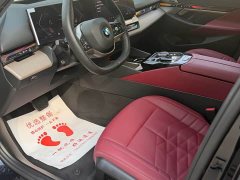 BMW 5 Series 530Li Luxury Edition Premium Package - ფოტო 7