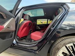 BMW 5 Series 530Li Luxury Edition Premium Package - ფოტო 9