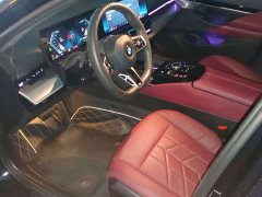 BMW 5 Series 525Li M Sport Package - ფოტო 2