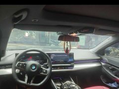 BMW 5 Series 525Li M Sport Package - ფოტო 5