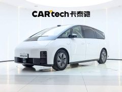 Li Auto MEGA Ultra Smart Refresh Edition - ფოტო 10
