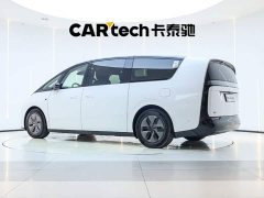 Li Auto MEGA Ultra Smart Refresh Edition - ფოტო 12