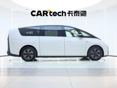 Li Auto MEGA Ultra Smart Refresh Edition - ფოტო 7