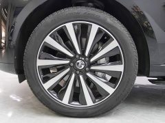 Land Rover Range Rover Facelift 3.0 L6 400PS Extended Wheelbase Prestige Edition - ფოტო 3