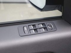 Land Rover Discovery Sport 249PS R-Dynamic S Performance 5-Seater - ფოტო 11
