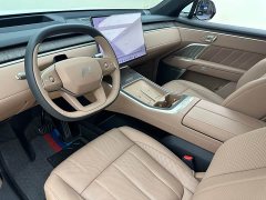 Nio Lerado L90 Max Six-Seater - ფოტო 7