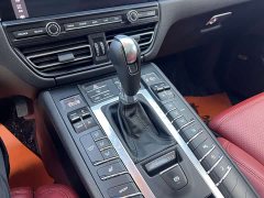 Porsche 2021 Macan 2.0T - ფოტო 17