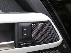 Land Rover Defender 110 3.0T P400 Dark Edition - ფოტო 11