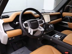 Land Rover Defender 110 3.0T P400 Dark Edition - ფოტო 14