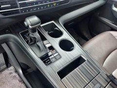 Toyota Sienna 2021 2.5L Hybrid Platinum Edition - ფოტო 11