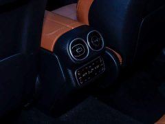 Mercedes-Benz GLC 2023 Facelift GLC 260 L 4MATIC Dynamic 5-Seater - ფოტო 11
