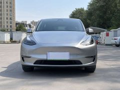 Tesla Model Y Standard Range RWD - ფოტო 5