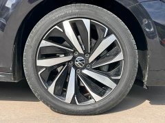 Volkswagen Passat 330TSI Starry Sky Luxury Edition - ფოტო 16