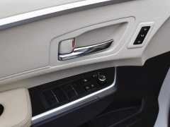 Toyota Gravia 2022 2.5L Hybrid Premium Edition - ფოტო 11