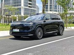 AITO M8 Extended Range Ultra 53.4kWh 6-Seater with 192-Channel LiDAR - ფოტო 1