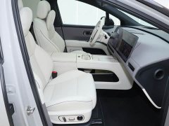 Li Auto i6 Two-Wheel Drive Standard - ფოტო 13