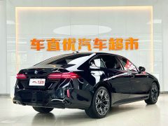 BMW 5 Series 530Li Luxury M Sport Package - ფოტო 5