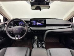 Toyota Camry 2024 Hybrid 2.0L HGVP Luxury - ფოტო 10