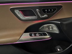 Mercedes-Benz E-Class E 300 L Luxury - ფოტო 11