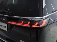 Voyah Lantu Dreamchaser PHEV AWD Flagship Kunpeng Edition - ფოტო 11