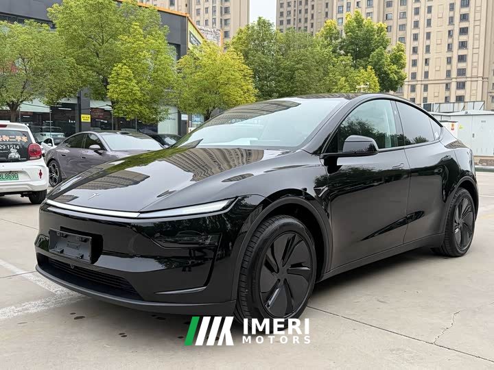 Tesla Model Y Long Range All-Wheel Drive - ავტომობილი ჩინეთიდან