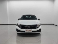 Volkswagen Jetta Facelift 300TSI DSG Excellence Edition - ფოტო 3