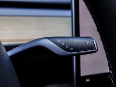 Tesla Model Y 2022 Facelift Rear-Wheel Drive - ფოტო 15