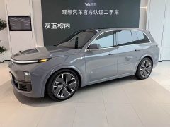 Li Auto L8 Ultra Smart Refresh Edition - ფოტო 1