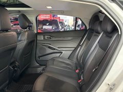 Ford Mondeo 2023 EcoBoost 180 Luxury - ფოტო 13