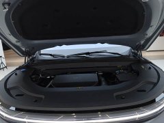 Li Auto L7 Max Smart Refresh Edition - ფოტო 19