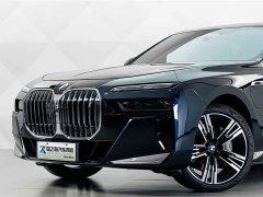 BMW i7 2023 xDrive60L M Sport Package - ფოტო 3