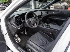 Lexus RX 500h AWD F SPORT Performance - ფოტო 9