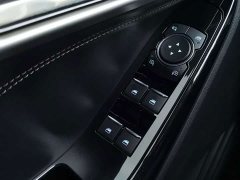 Ford Explorer 2020 EcoBoost 285 AWD Fashion Edition 6-Seater - ფოტო 16