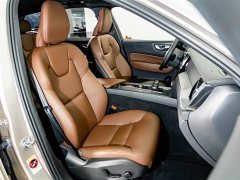 Volvo XC60 2023 B5 AWD Smart Luxury Edition - ფოტო 19