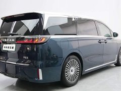 Voyah Lantu Dreamchaser PHEV AWD Flagship Kunpeng Edition - ფოტო 16