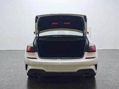 BMW 3 Series 330Li xDrive M Sport Night Edition Package - ფოტო 12